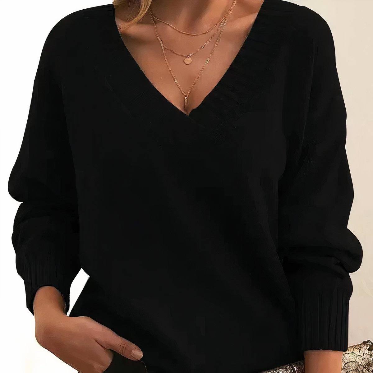 Solene V-neck cashmere blend sweater ribbed collar and cuff detail