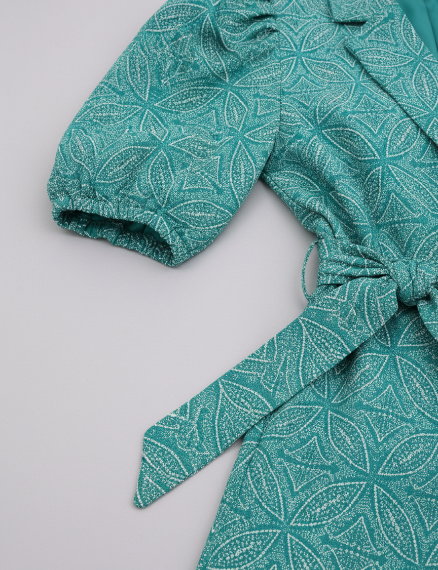 Zella green two piece set fabric print and puff sleeve detail